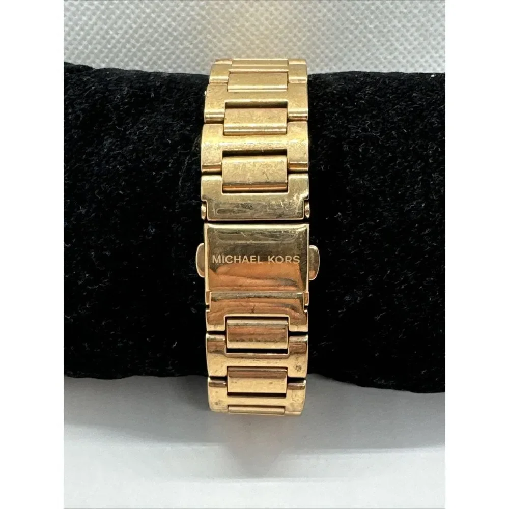 Michael Kors Skylar MK5971 Women Stainless Steel Analog Dial Quartz Watch JNA863